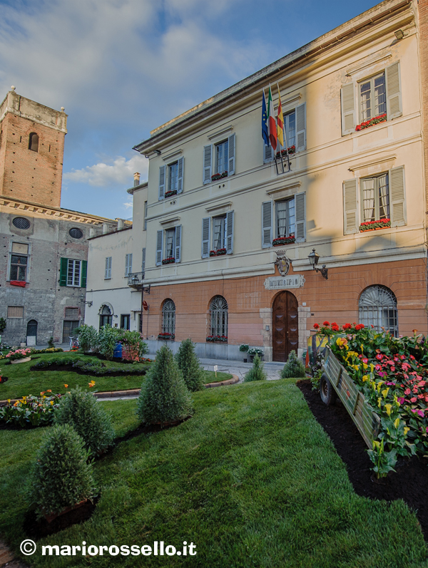 La rivista dei cittadini ingauni Albenga in fiore